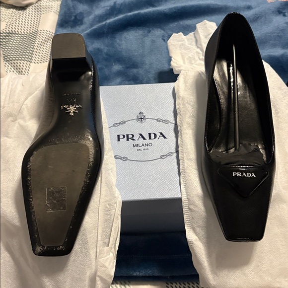 Prada Black Square-Toe Patent Leather Pumps - Picture 2 of 6